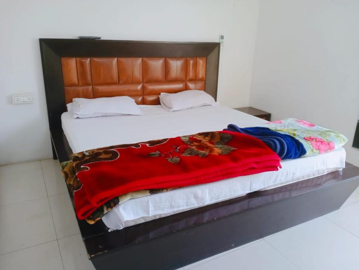 ניו דלהי Homestay Ac Dormitory מראה חיצוני תמונה