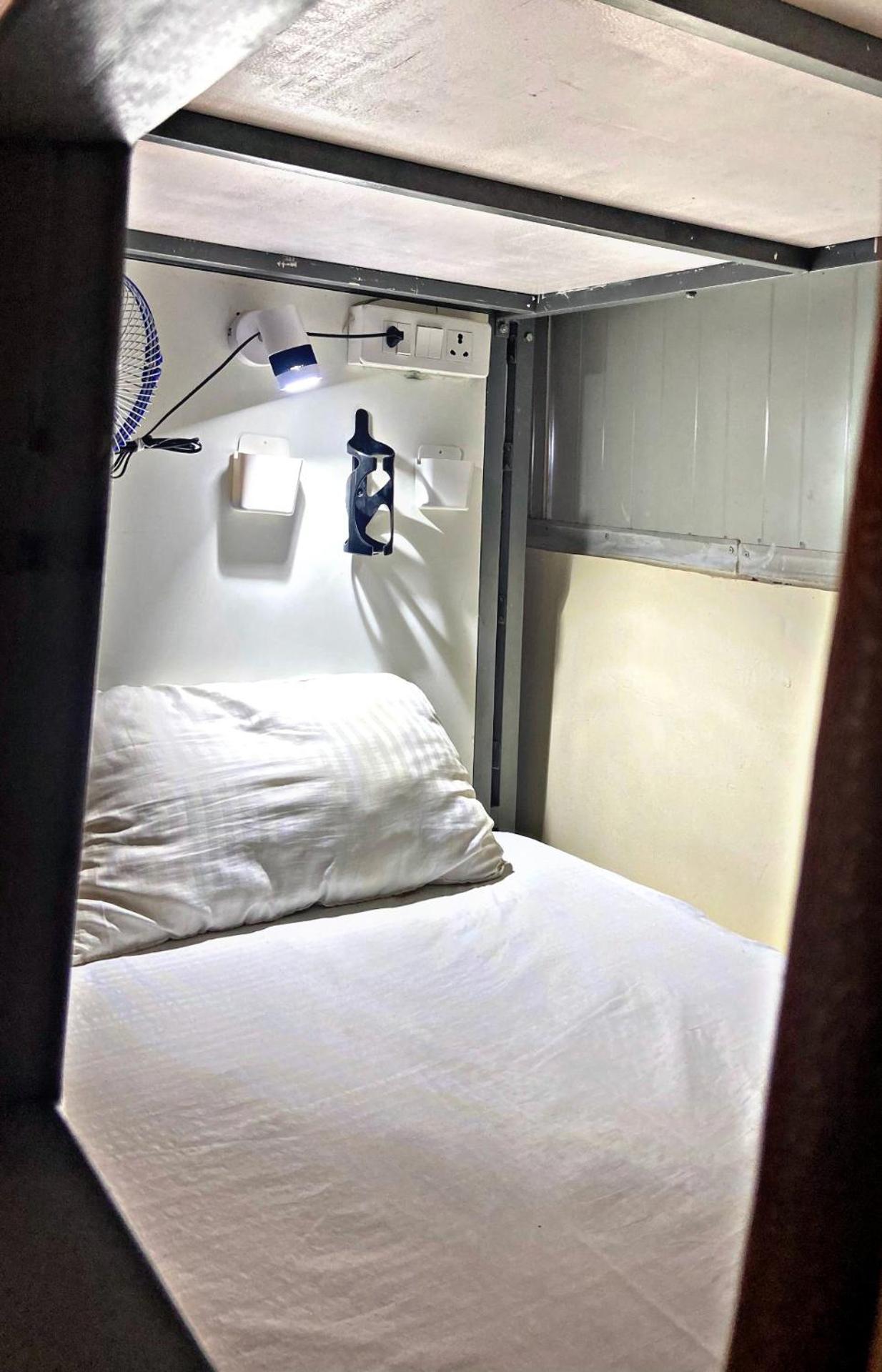 ניו דלהי Homestay Ac Dormitory מראה חיצוני תמונה