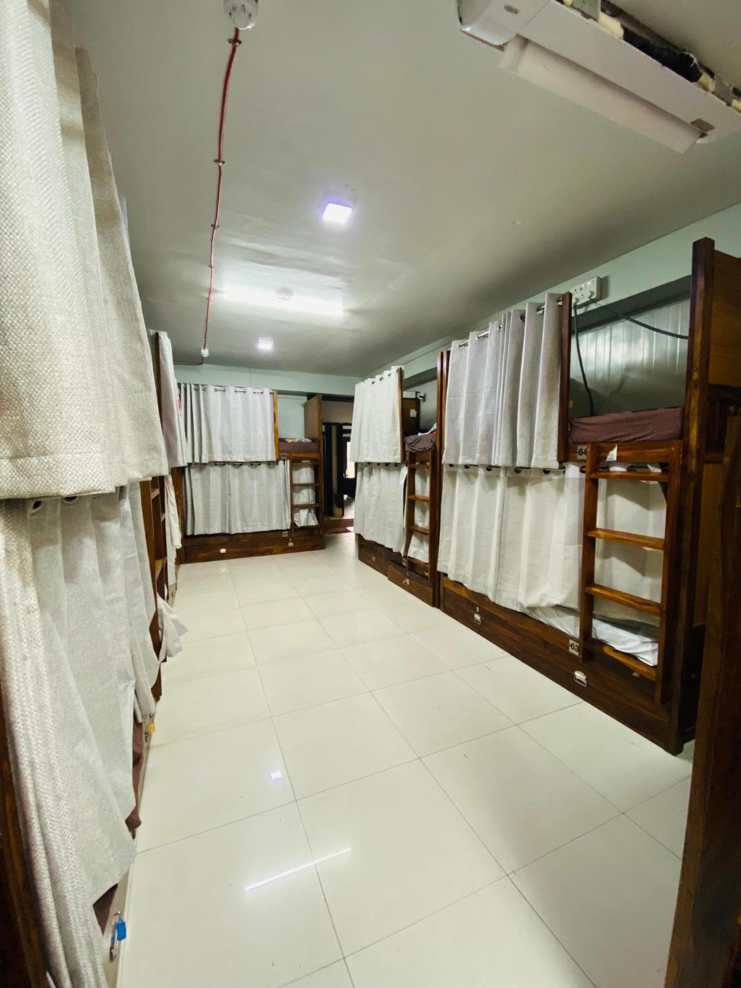 ניו דלהי Homestay Ac Dormitory מראה חיצוני תמונה