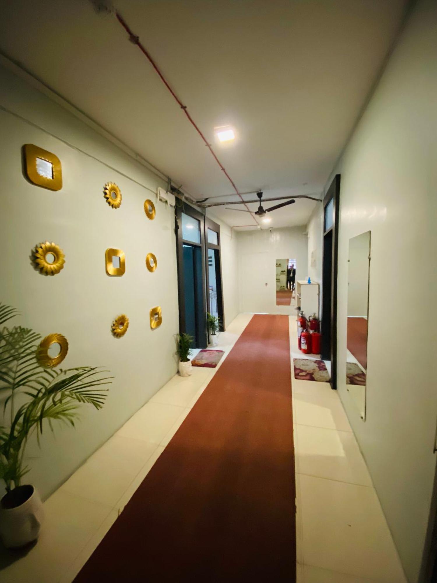 ניו דלהי Homestay Ac Dormitory מראה חיצוני תמונה
