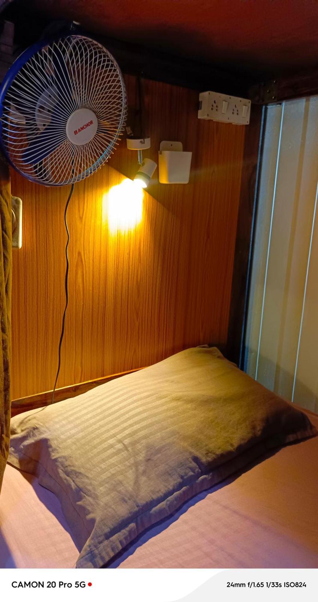 ניו דלהי Homestay Ac Dormitory מראה חיצוני תמונה