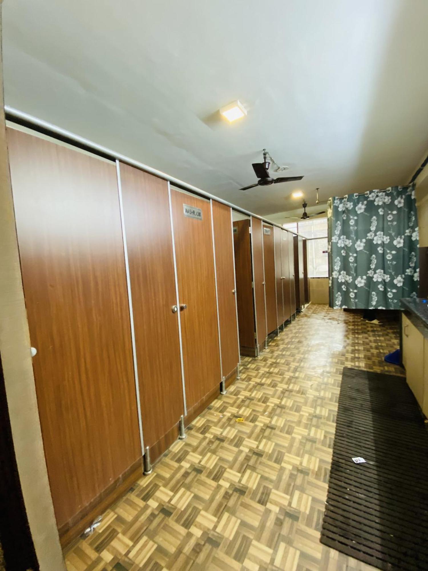 ניו דלהי Homestay Ac Dormitory מראה חיצוני תמונה